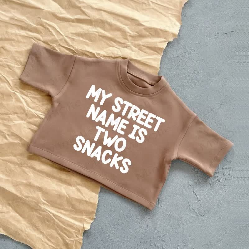 MY STREET NAME IS TWO SNACKSベビーサマーカジュアルTシャツ - 茶色 - 2～3歳 - image 3
