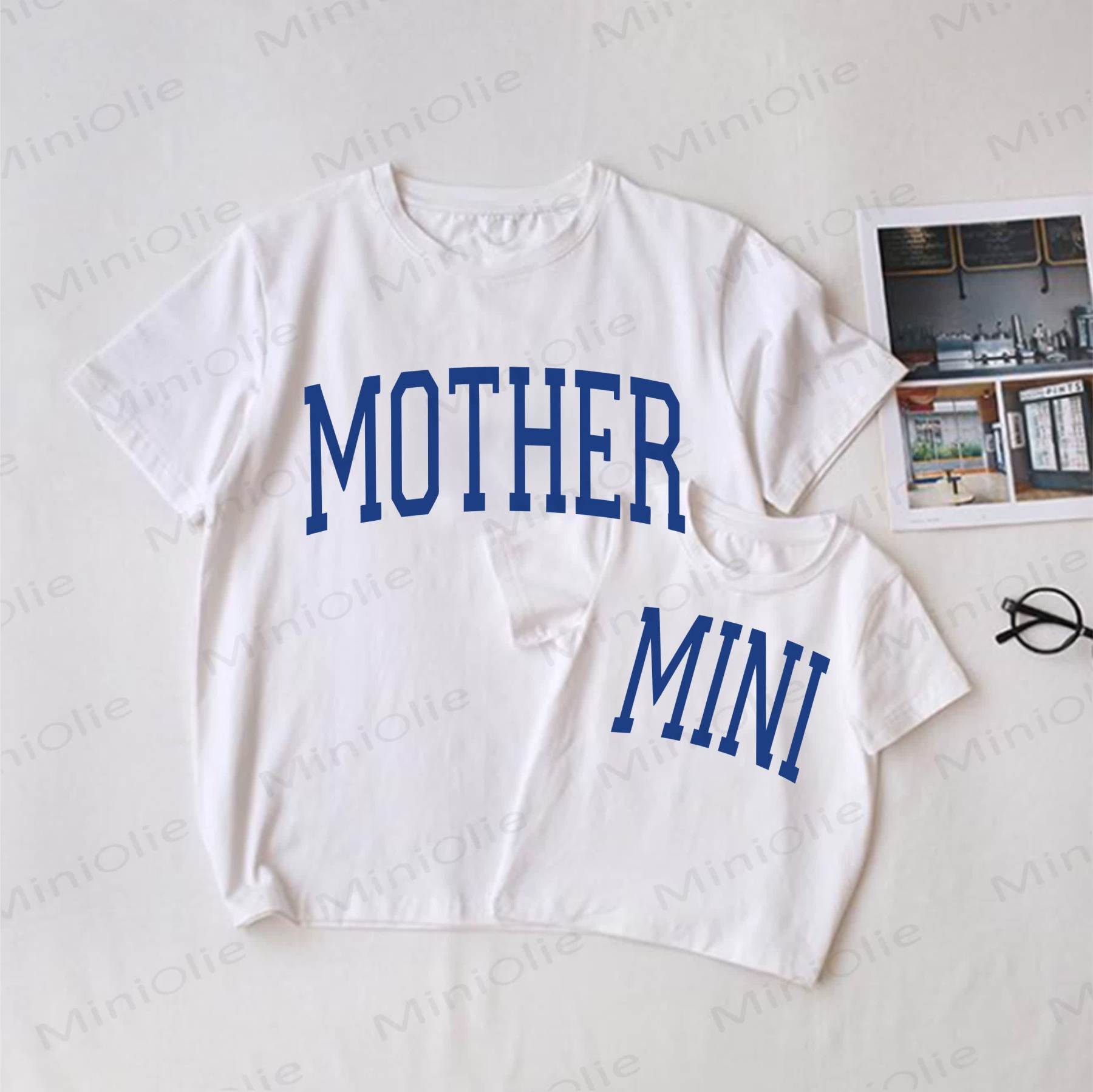 MINIホワイトファミリースローガンお揃いTシャツ - 白 - 大人用Tシャツ: XL - image 1