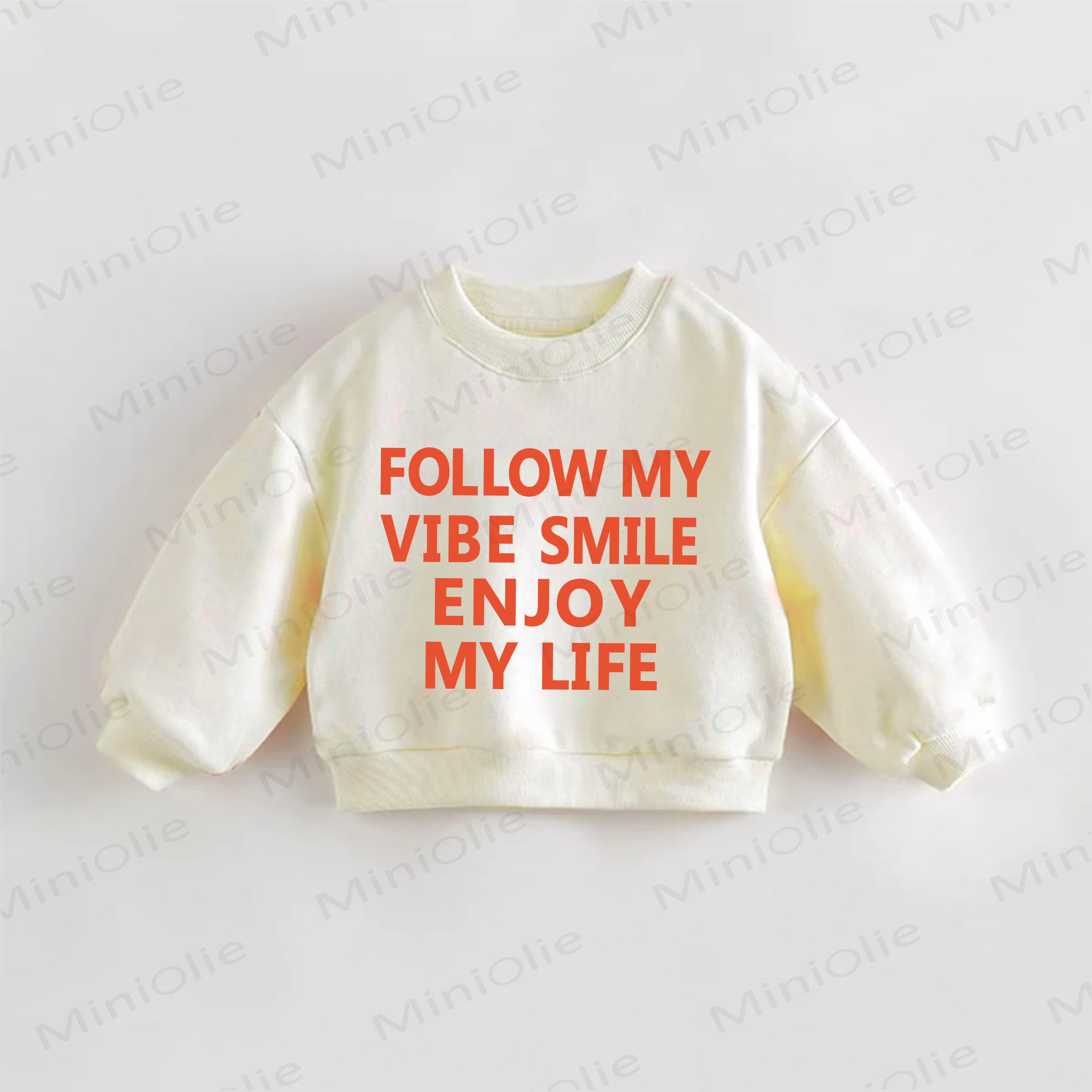 FOLLOW MY VIBE SMILE ENJOY MY LIFE。ベビー幼児用クリームスウェットシャツ - クリーム - 3～5歳 - image 1