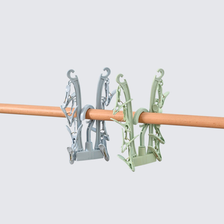 8クリップ折りたたみハンガー