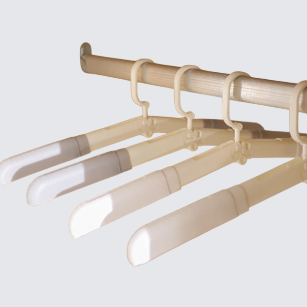 多機能折りたたみハンガー