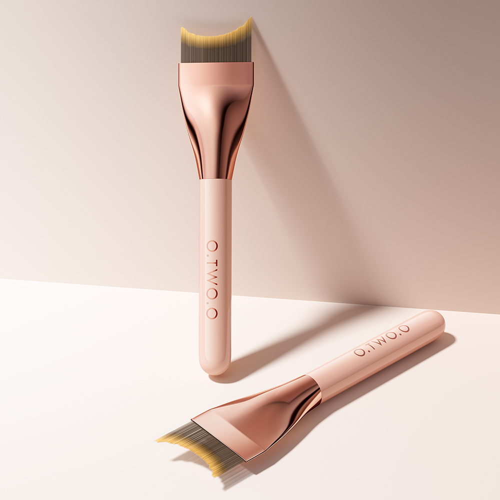 Featherweight Flawless Foundation Brush-O.TWO.O PH