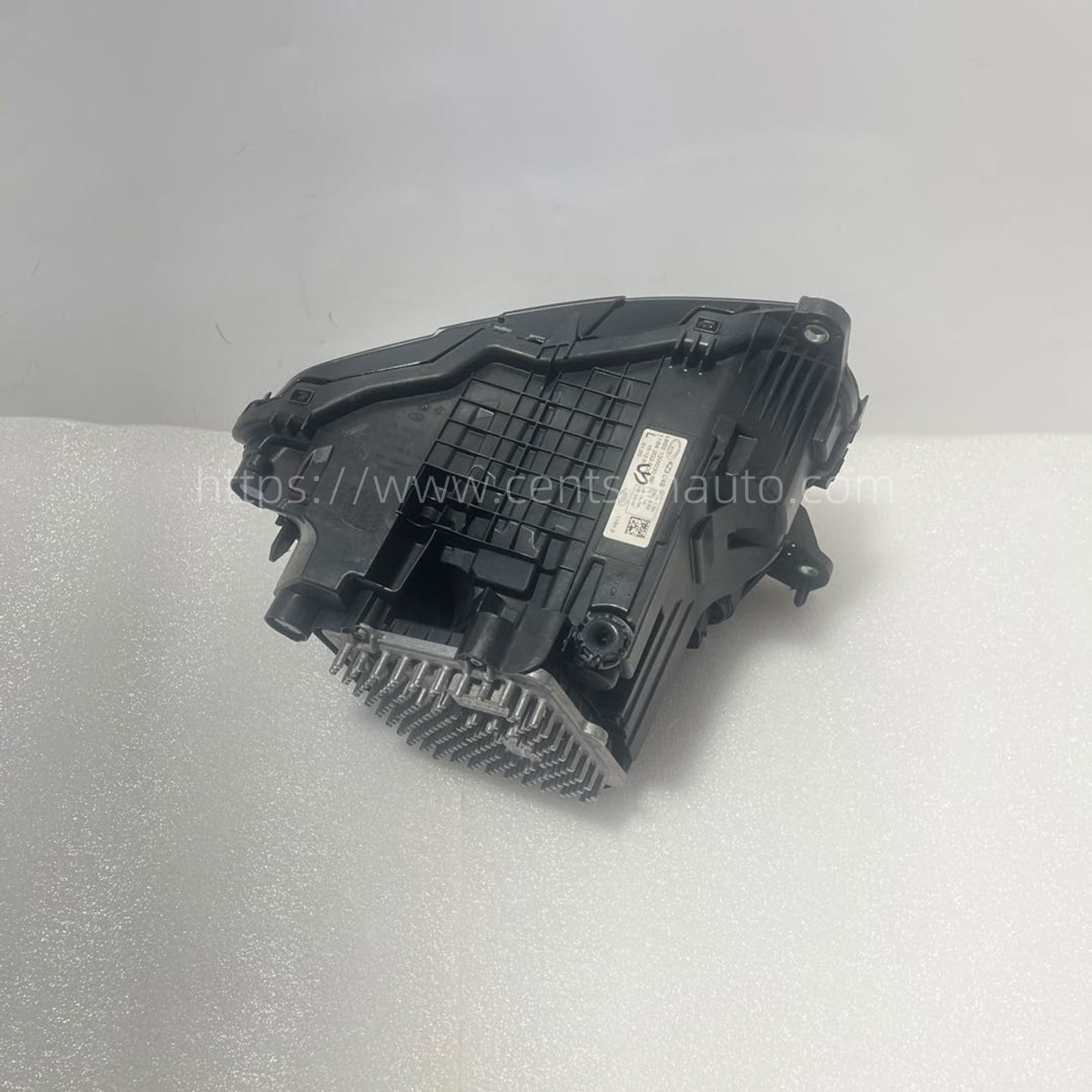 Remanufactured OEM Headlight Assembly for Guardian 2020 > (L663) - Compatible with LR129971/LR129846