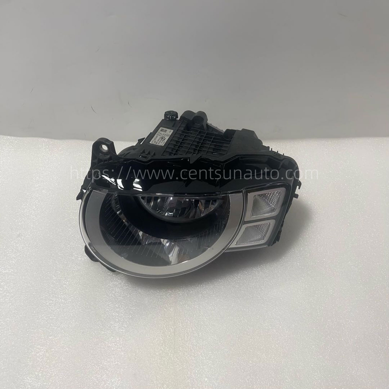 Remanufactured OEM Headlight Assembly for Guardian 2020 > (L663) - Compatible with LR129971/LR129846