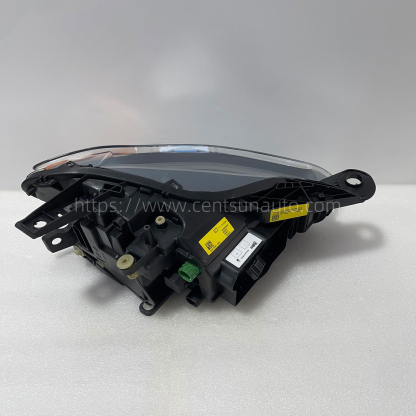 Remanufactured OEM Headlight Assembly for Quattroporte(M156) - Compatible with 670106161/670106158