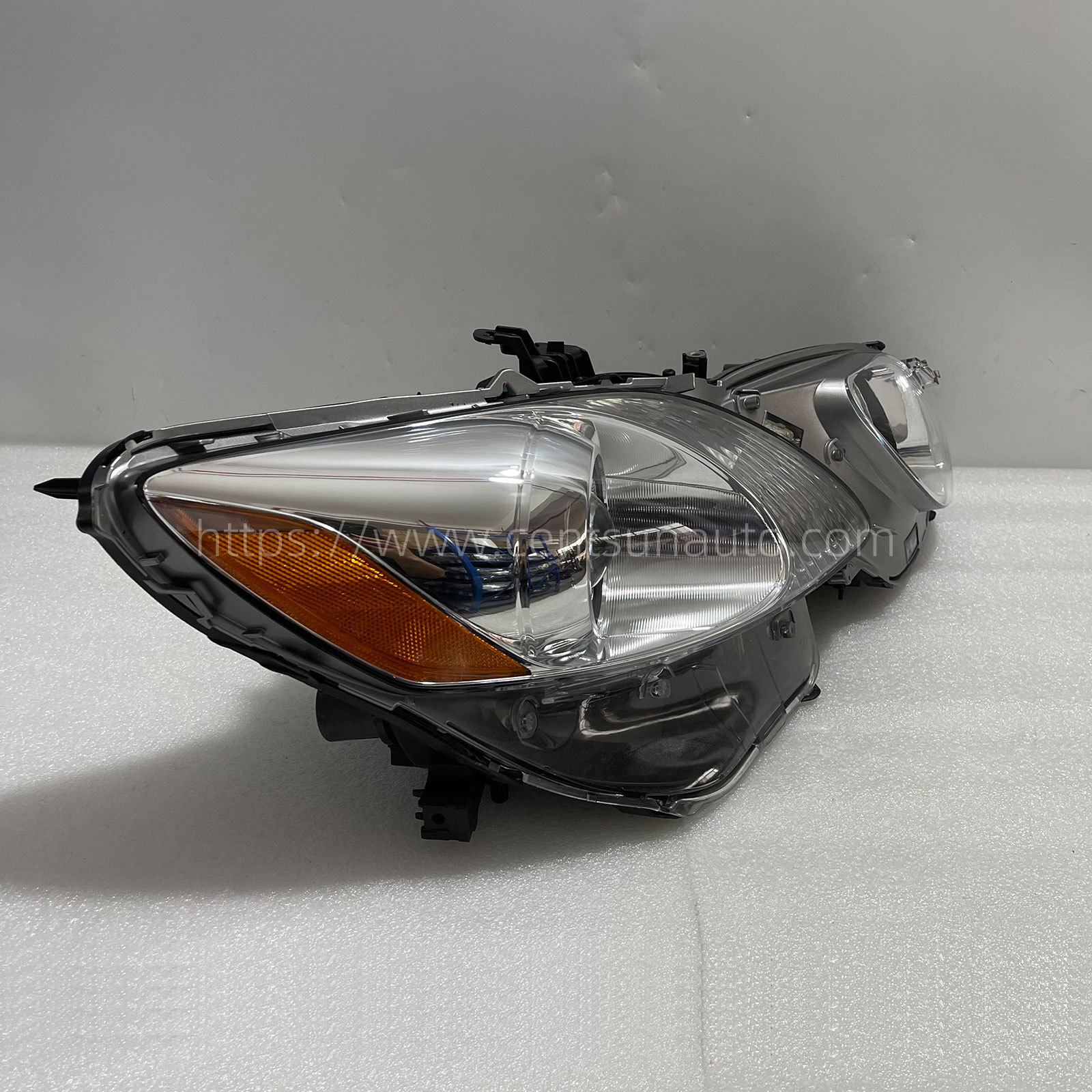 Remanufactured OEM Headlight Assembly for GS - Compatible with 8118530B91/81145-30B80