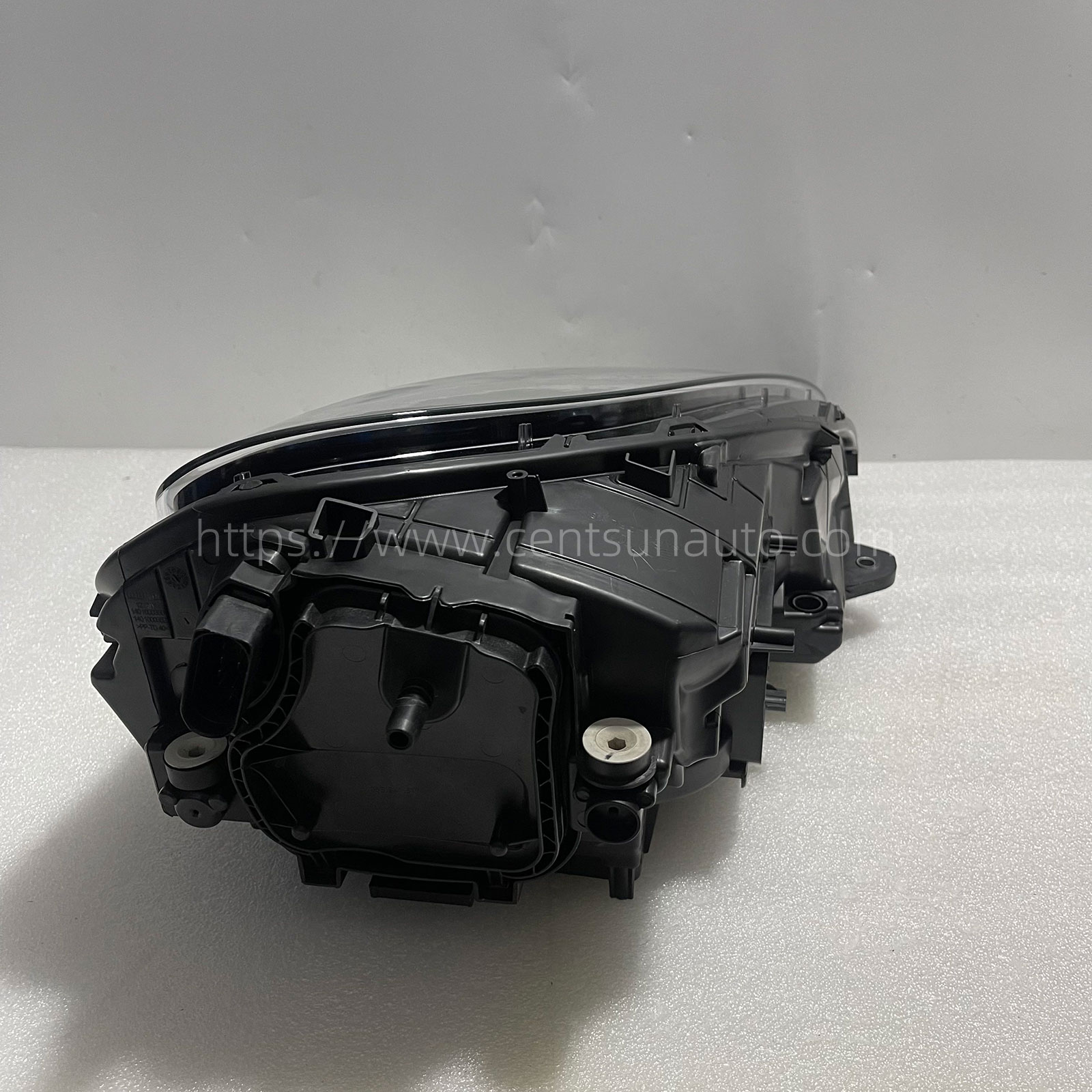 Remanufactured OEM LED Headlight Assembly for Macan - Compatible with 95B941079Q/95B941080Q