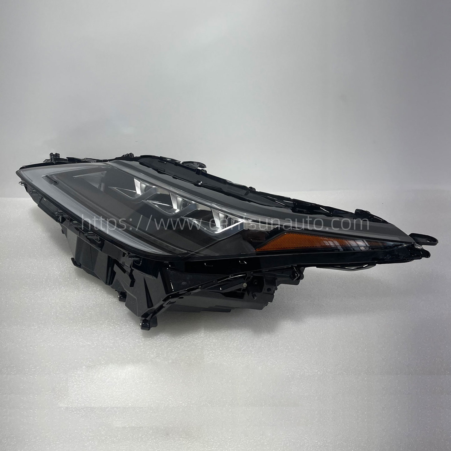 Remanufactured OEM Headlight Assembly for RX - Compatible with 8118548F70/8114548F70