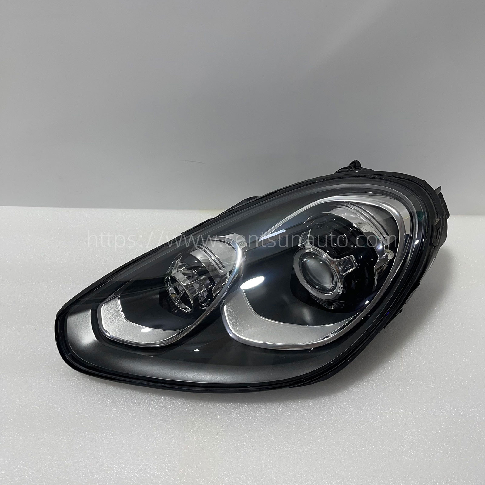 Remanufactured OEM LED Headlight Assembly for Cayenne - Compatible with 95863128500/95863128600