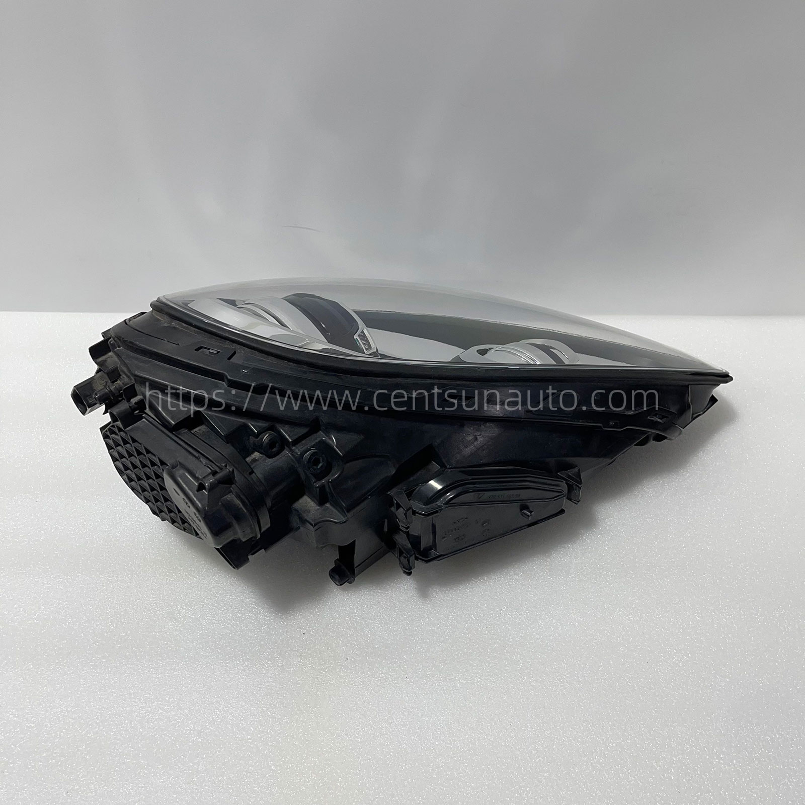 Remanufactured OEM LED Headlight Assembly for Cayenne - Compatible with 95863128500/95863128600