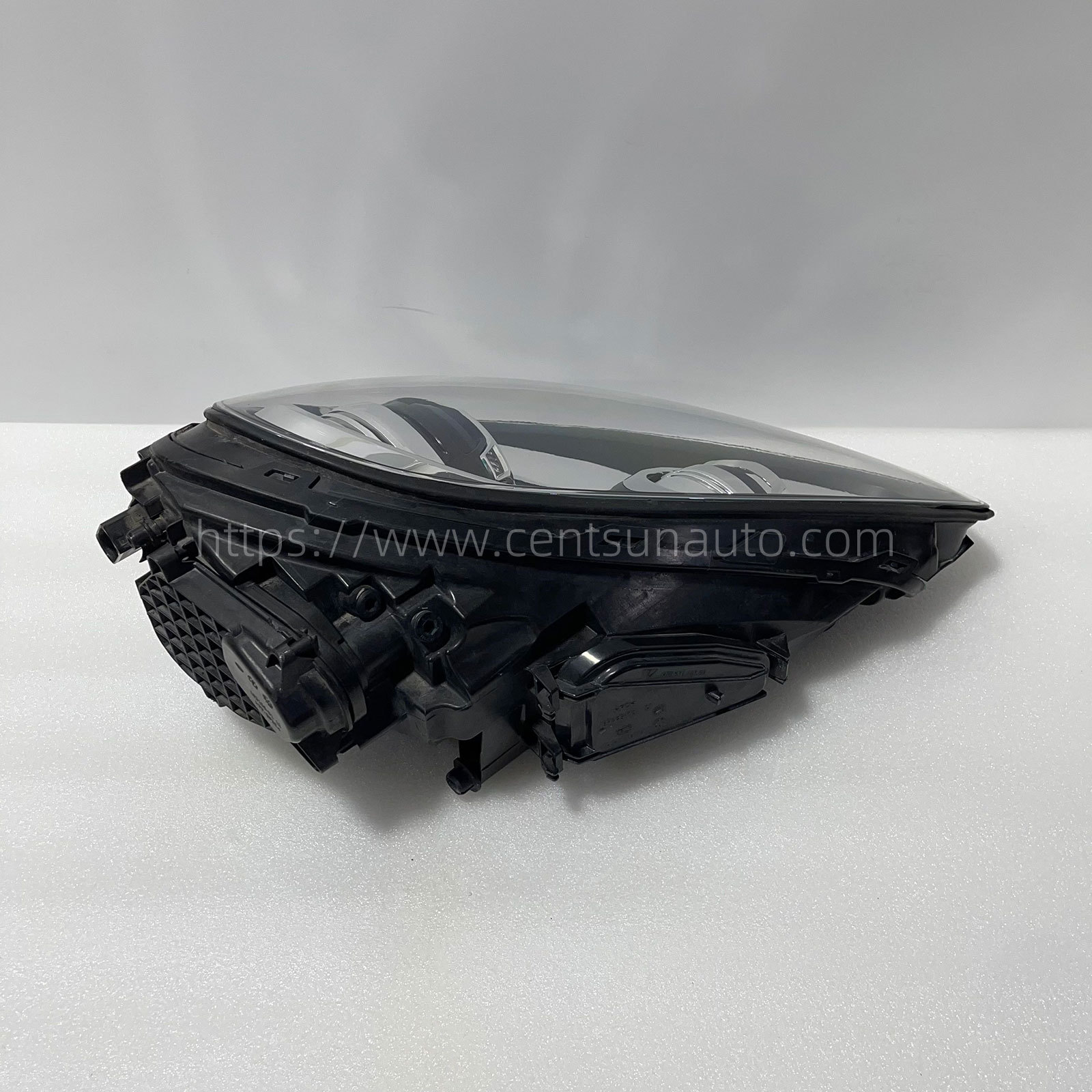 Remanufactured OEM LED Headlight Assembly for Cayenne - Compatible with 95863128500/95863128600