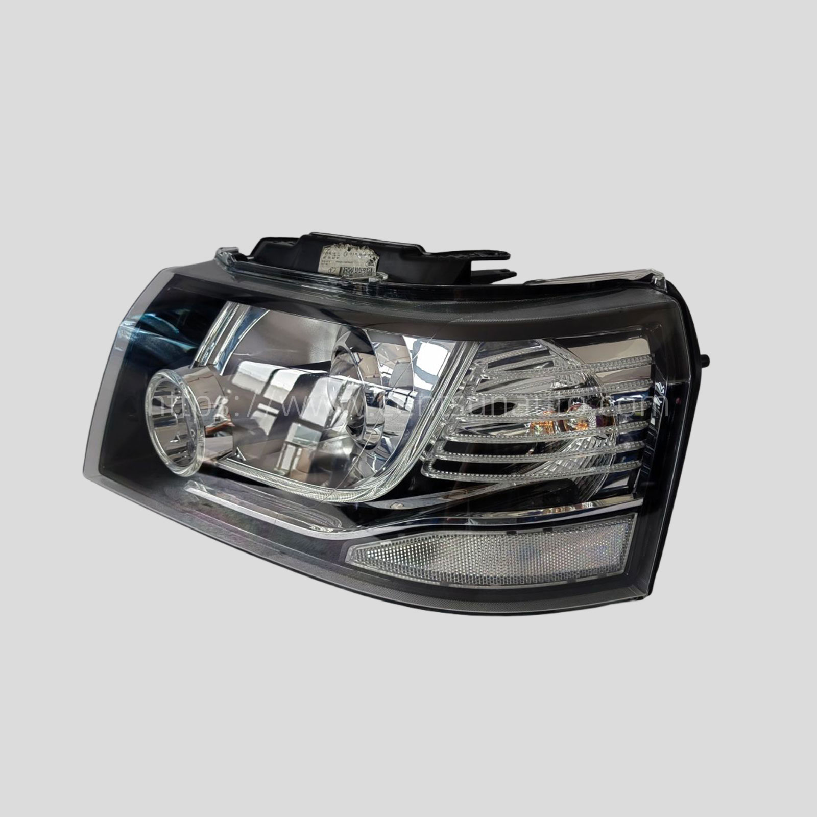 Remanufactured OEM Headlight Assembly for Freelander 2 2006-2014 - Compatible with LR039781/LR039790