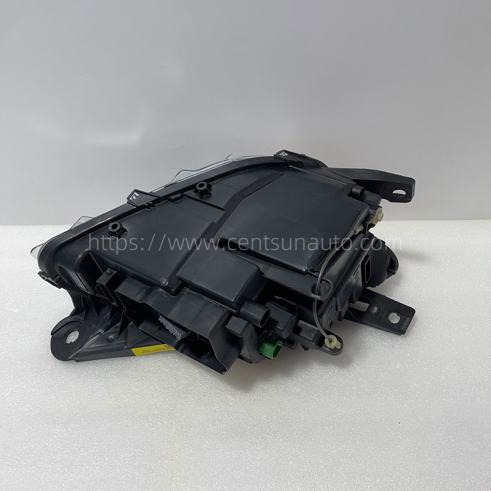 Remanufactured OEM Headlight Assembly for Quattroporte(M156) - Compatible with 670106161/670106158