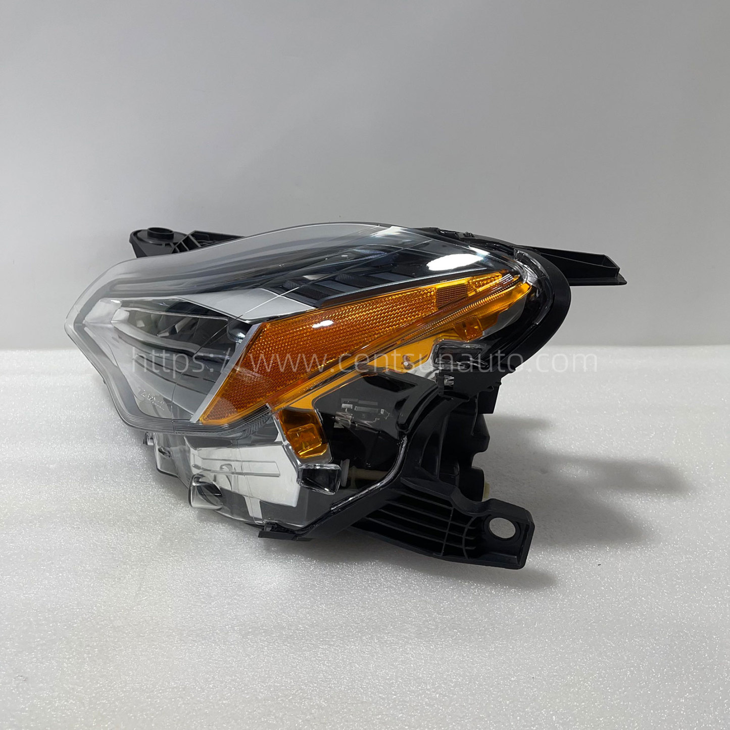 Remanufactured OEM Headlight Assembly for Quattroporte(M156) - Compatible with 670106161/670106158