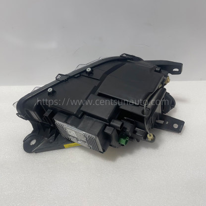 Remanufactured OEM Headlight Assembly for Quattroporte(M156) - Compatible with 670106159/670106156