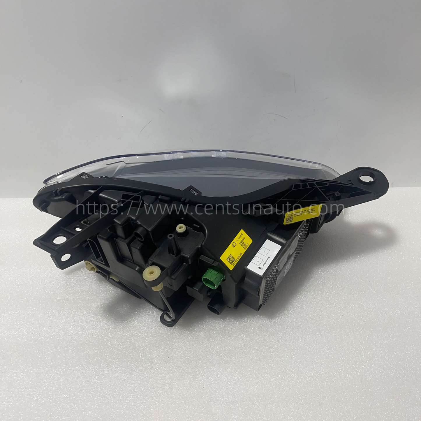 Remanufactured OEM Headlight Assembly for Quattroporte(M156) - Compatible with 670106159/670106156