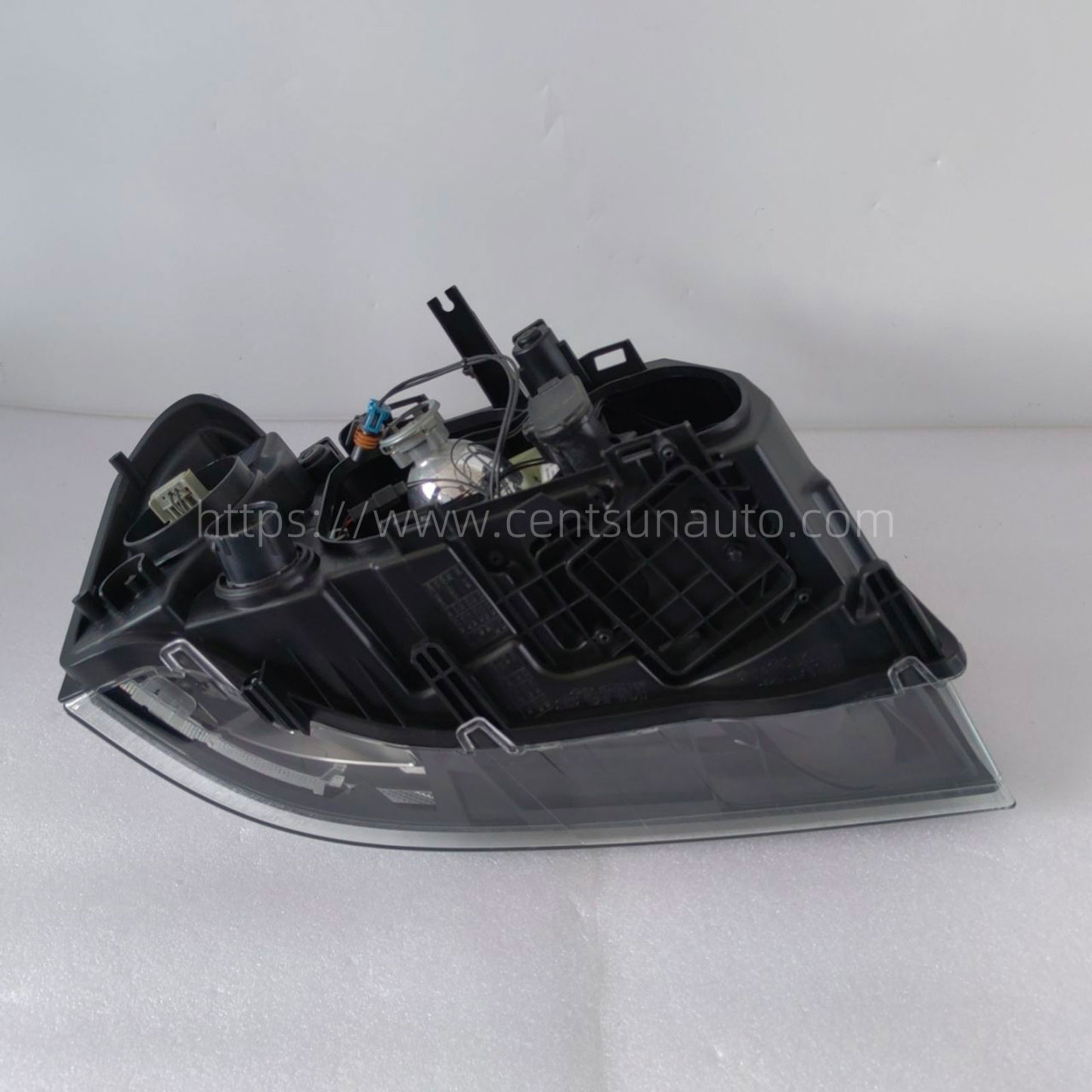 Remanufactured OEM Headlight Assembly for Freelander 2 2006-2014 - Compatible with LR039781/LR039790