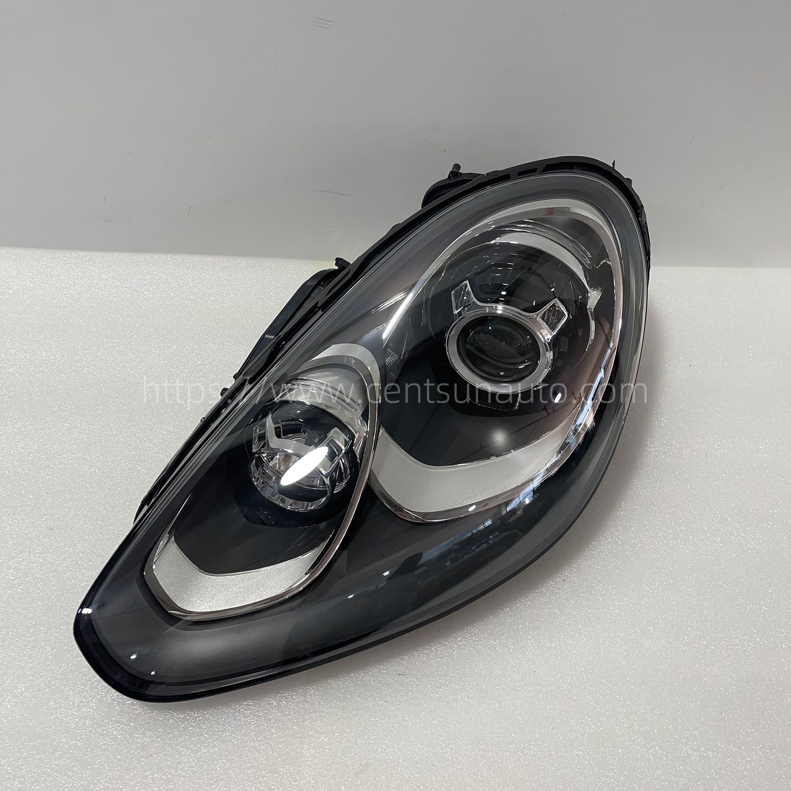 Remanufactured OEM AKL Headlight Assembly for Cayenne - Compatible with 95863117730/95863117830