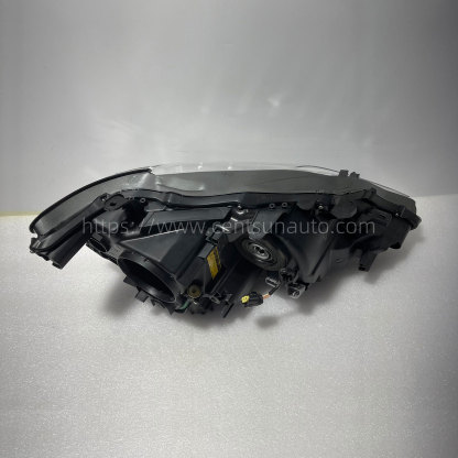 Remanufactured OEM Headlight Assembly for RX - Compatible with 8118548B20/8114548B20