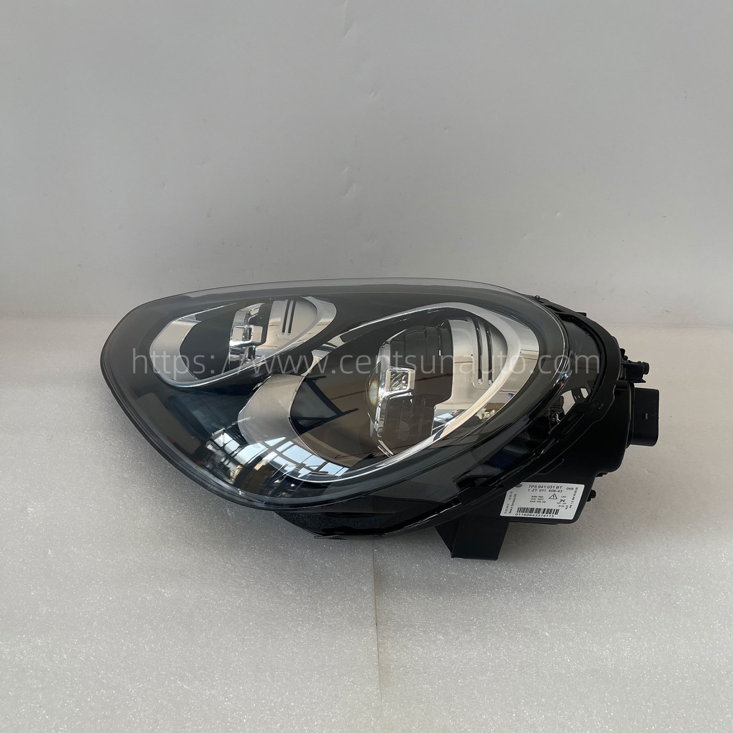 Remanufactured OEM Headlight Assembly for Cayenne - Compatible with 95863117530/95863117630