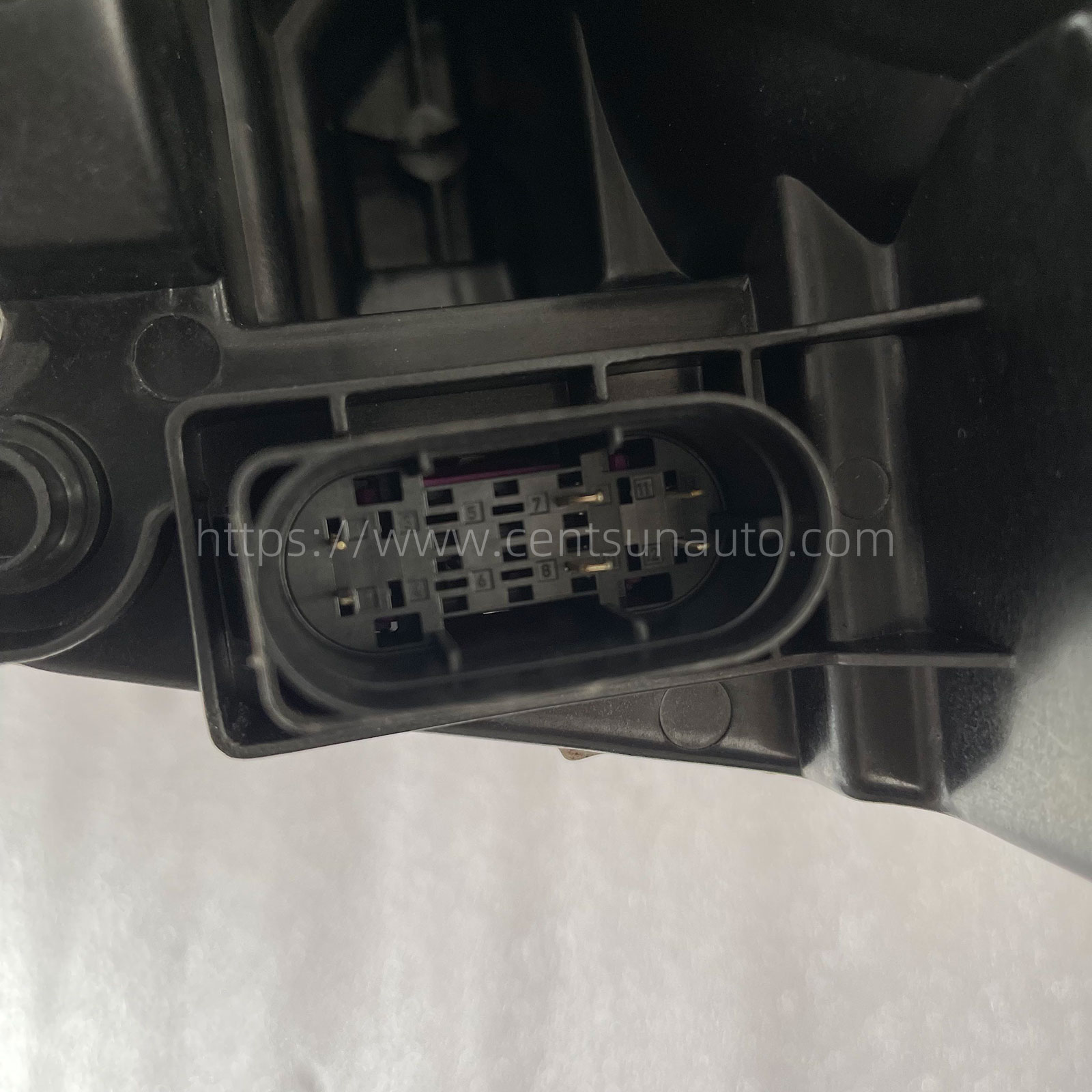 Remanufactured OEM Headlight Assembly for W205 - Compatible with A2059063306/A2059063406