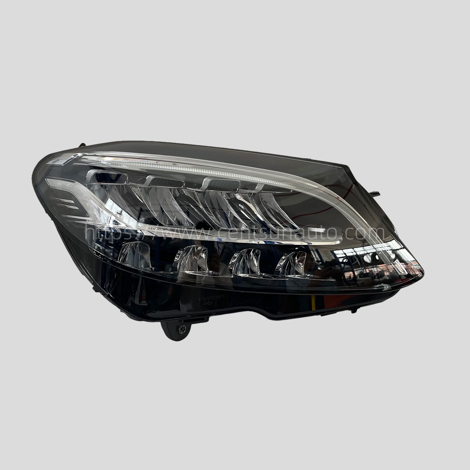 Remanufactured OEM Headlight Assembly for W205 - Compatible with A2059063306/A2059063406