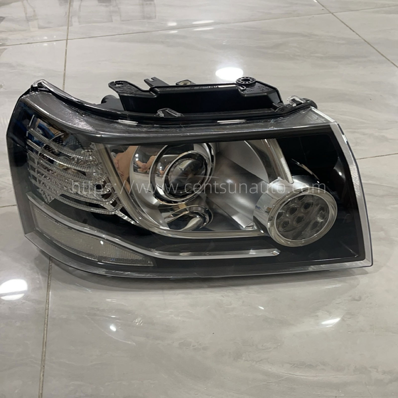 Remanufactured OEM Headlight Assembly for Freelander 2 2006-2014 - Compatible with LR039781/LR039790