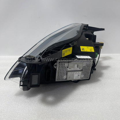 Remanufactured OEM Headlight Assembly for Quattroporte(M156) - Compatible with 670106159/670106156