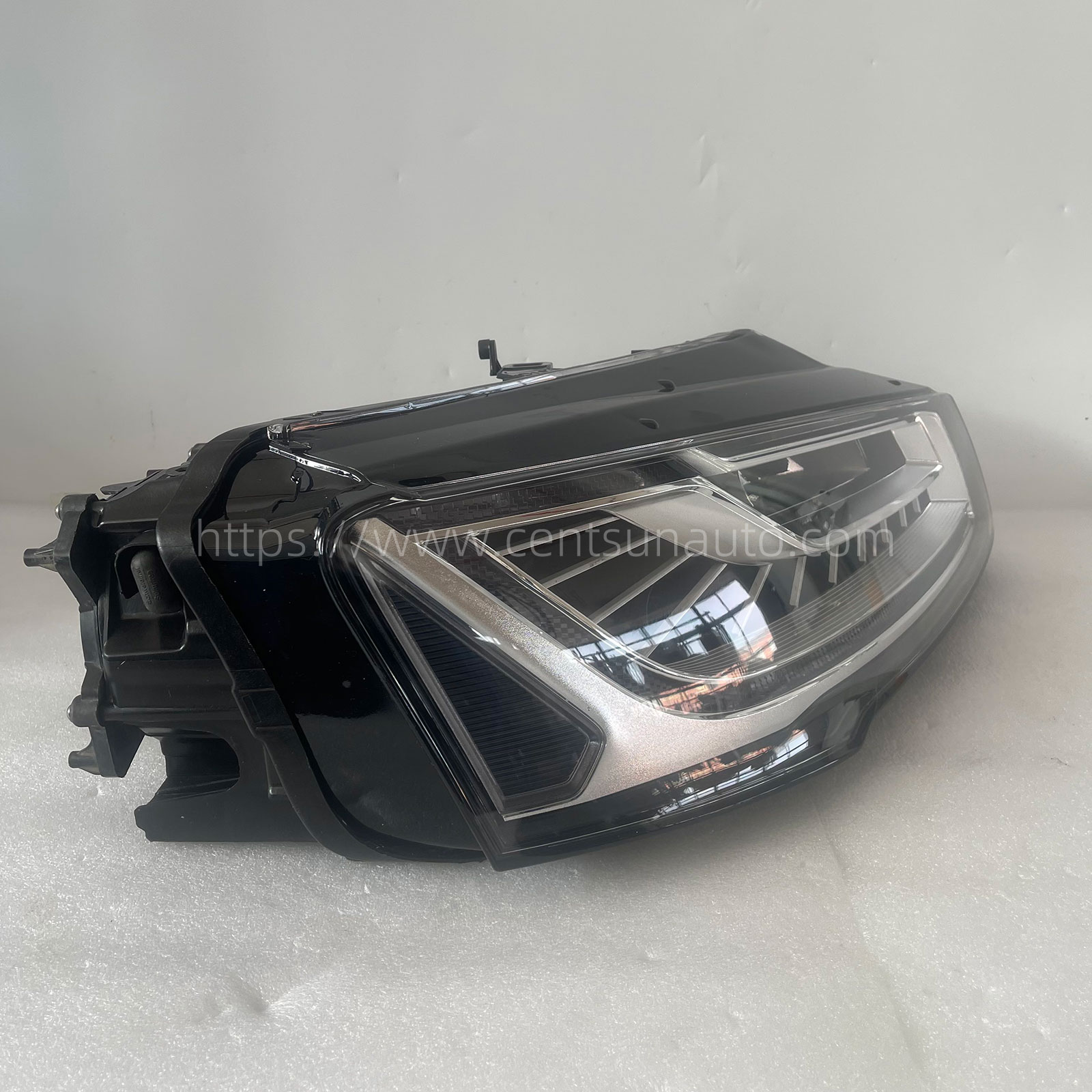 Remanufactured OEM LED Headlight Assembly for A8 - Compatible with 4H0941773B/4H0941774B