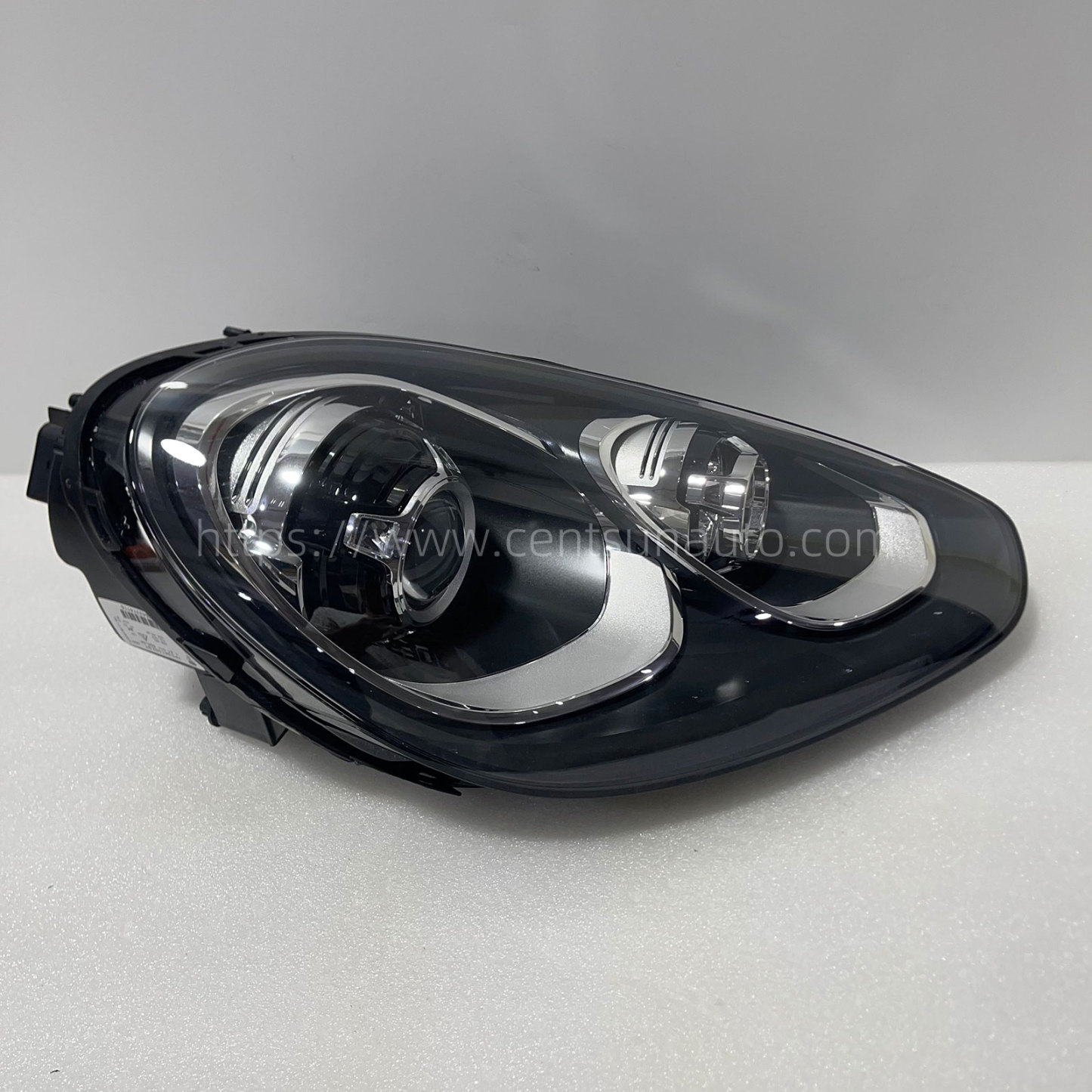 Remanufactured OEM Headlight Assembly for Cayenne - Compatible with 95863117530/95863117630