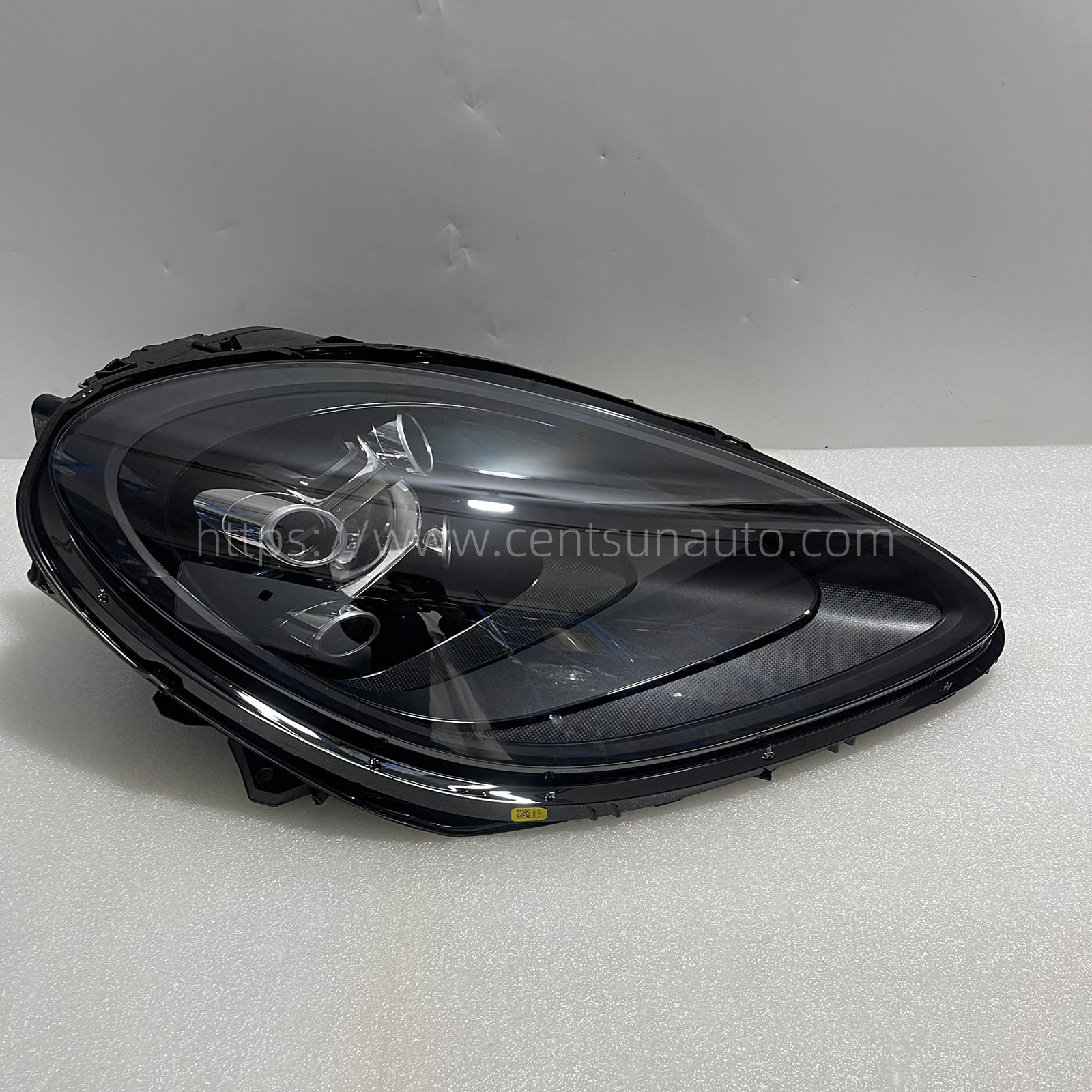 Remanufactured OEM LED Headlight Assembly for Macan - Compatible with 95B941079Q/95B941080Q