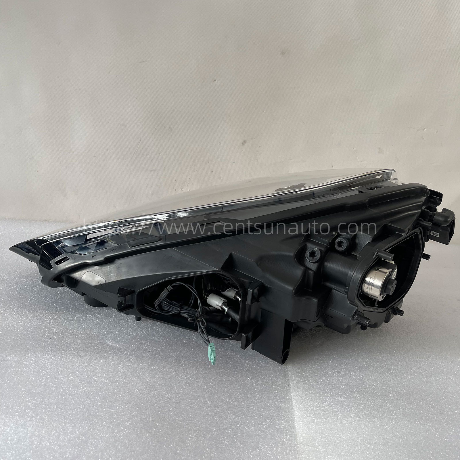 Remanufactured OEM AKL Headlight Assembly for Cayenne - Compatible with 95863117730/95863117830