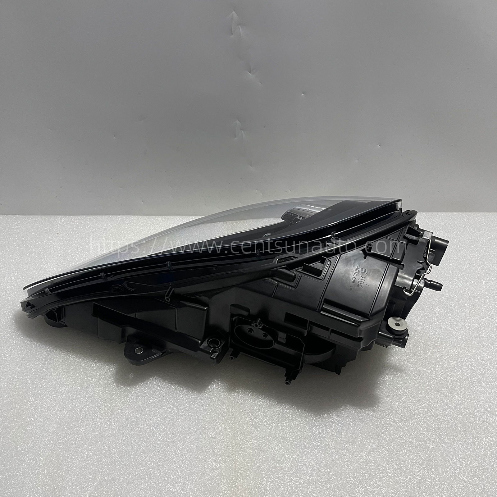 Remanufactured OEM LED Headlight Assembly for Macan - Compatible with 95B941079Q/95B941080Q