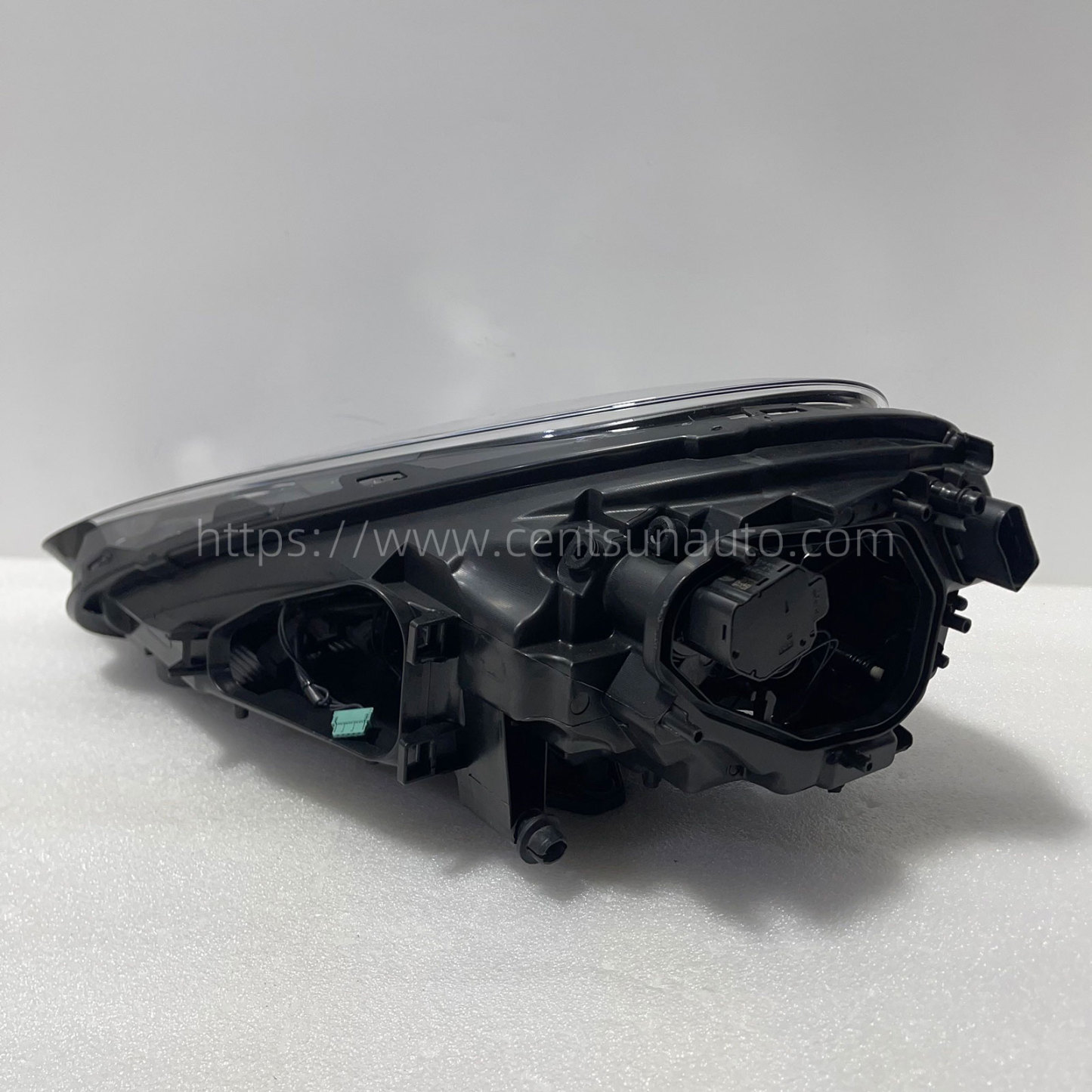 Remanufactured OEM Headlight Assembly for Cayenne - Compatible with 95863117530/95863117630