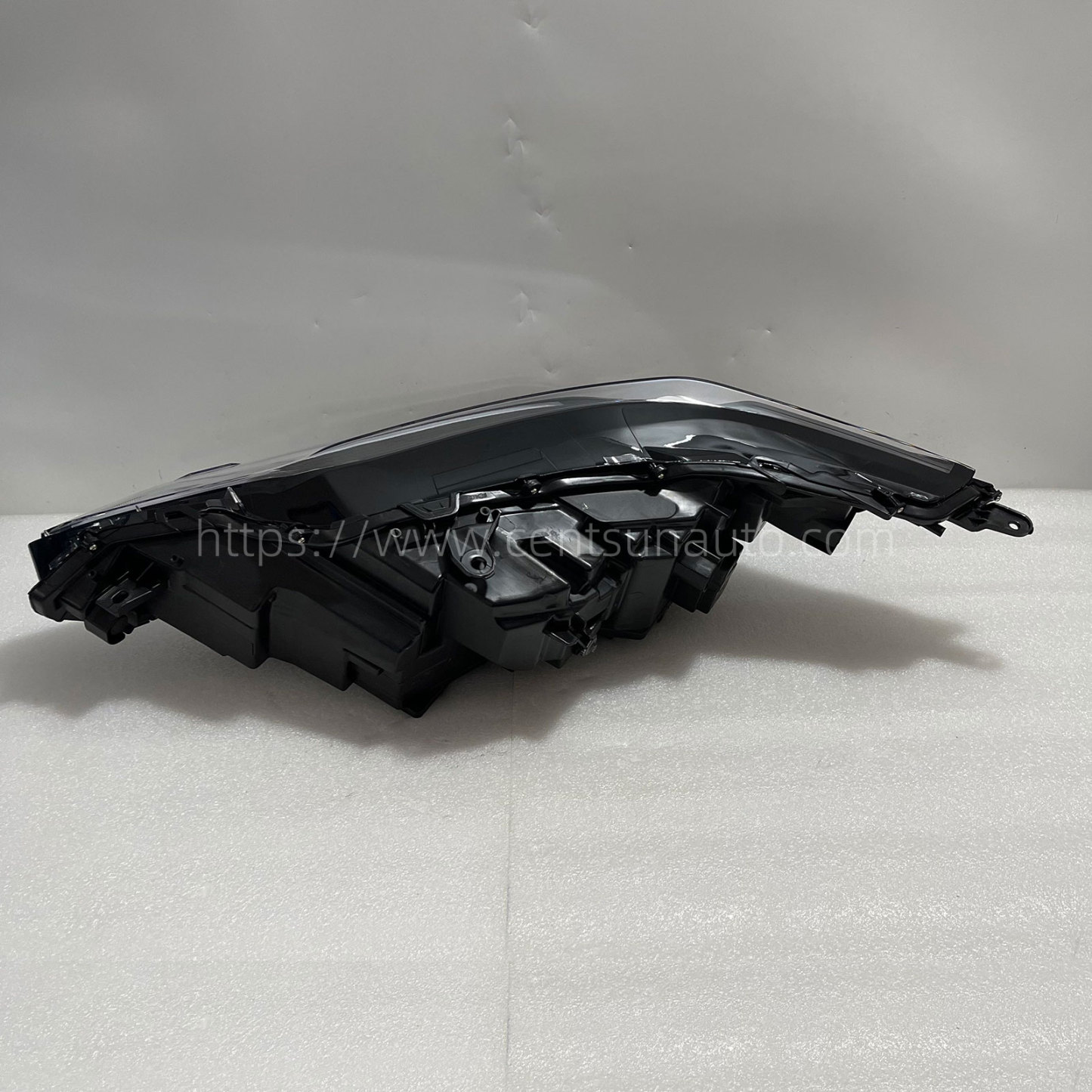 Remanufactured OEM Headlight Assembly for RX - Compatible with 8118548F70/8114548F70