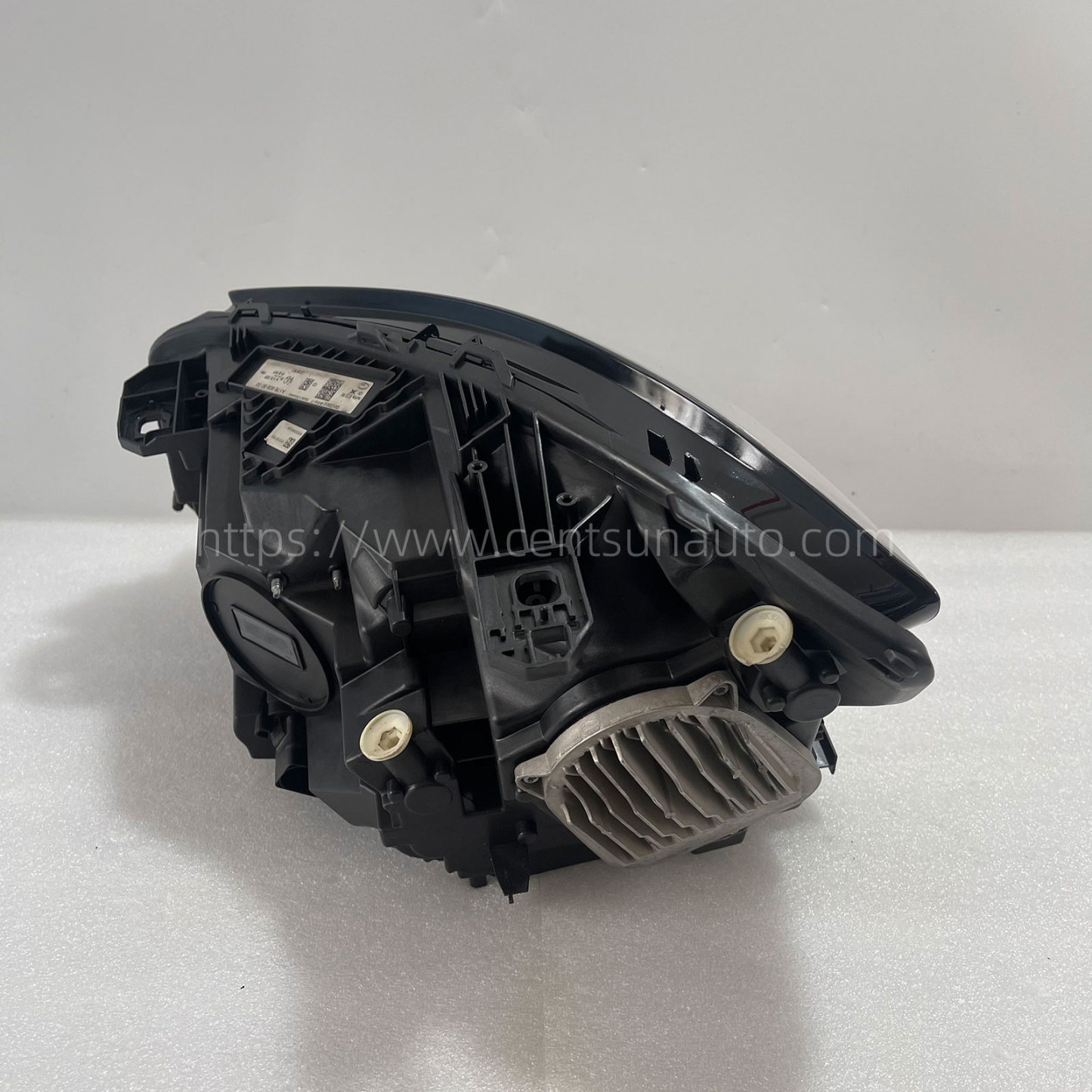 Remanufactured OEM Headlight Assembly for W177 - Compatible with A1768203861/A1768203961