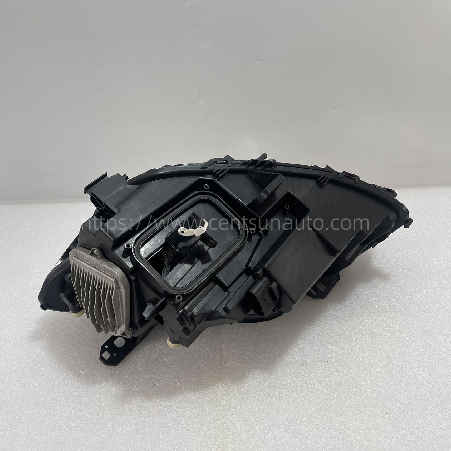 Remanufactured OEM Headlight Assembly for W177 - Compatible with A1768203861/A1768203961