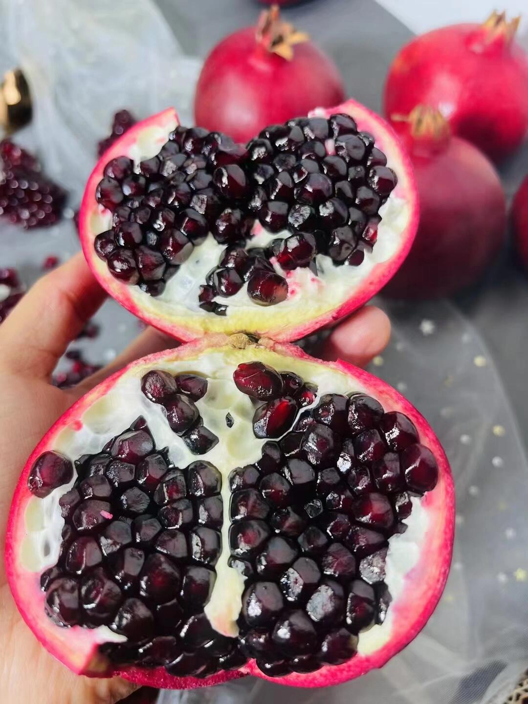High quality black seed acid pomegranate from China