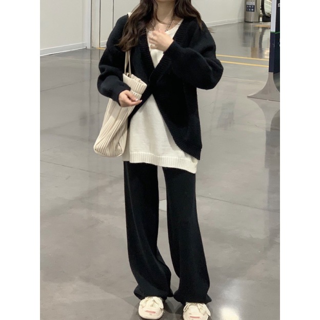 カシミヤ100％ニットセットアップ