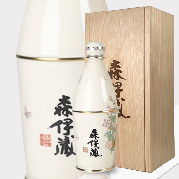 Moriizo Honkaku Shochu 30th Anniversary 18-Year Chozo Genshu (135 Bottles Limited)【森伊蔵 本格焼酎 30周年記念 18年貯蔵原酒 (限定135本)】