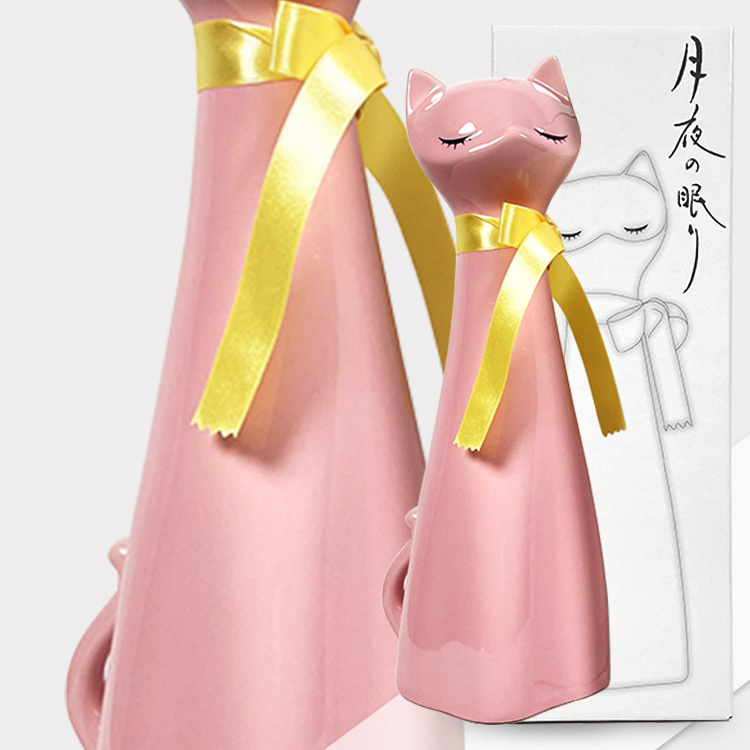 Chiyokotobuki Junmai Tsukiyononemuri (Peach Cat)