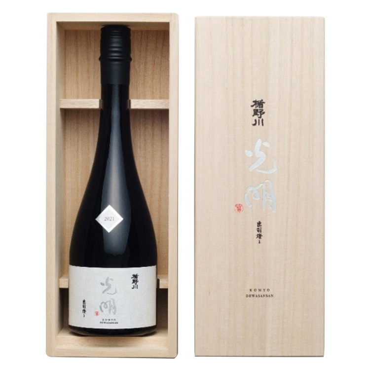 Pre-Order - Tatenokawa Junmai Daiginjo Komyo Dewasansan【楯野川 純米大吟醸 光明 山田錦】