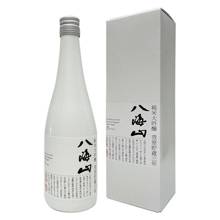 Hakkaisan Junmai Daiginjo Snow Room Storage 3 Years	 【八海山 純米大吟醸酒 雪室貯蔵三年】