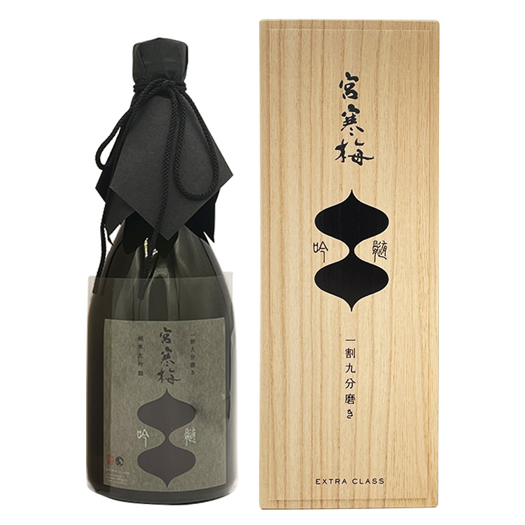 Miyakanbai Junmai Daiginjo Ginzui Extra Class