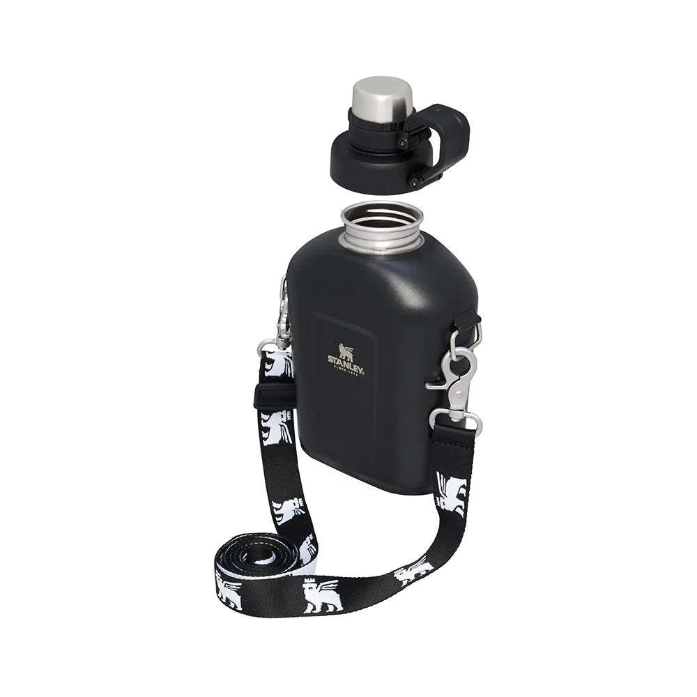 Stanley Classic Steel Canteen 1.1QT - Matte Black-Goritta Works Sdn. Bhd. 202501017603 (1619017-X)
