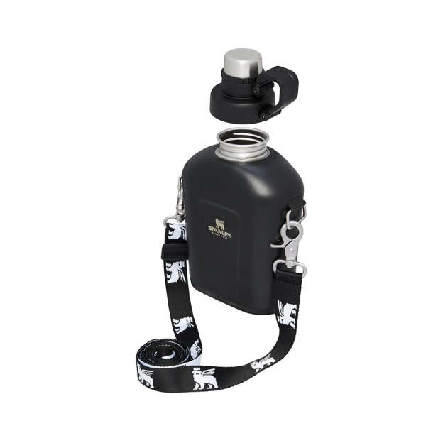 Stanley Classic Steel Canteen 1.1QT - Matte Black-Goritta Works Sdn. Bhd. 202501017603 (1619017-X)