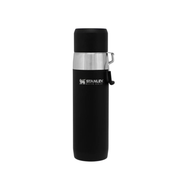 Stanley Master Vacuum Water Bottle 22oz - Black-Goritta Works Sdn. Bhd. 202501017603 (1619017-X)