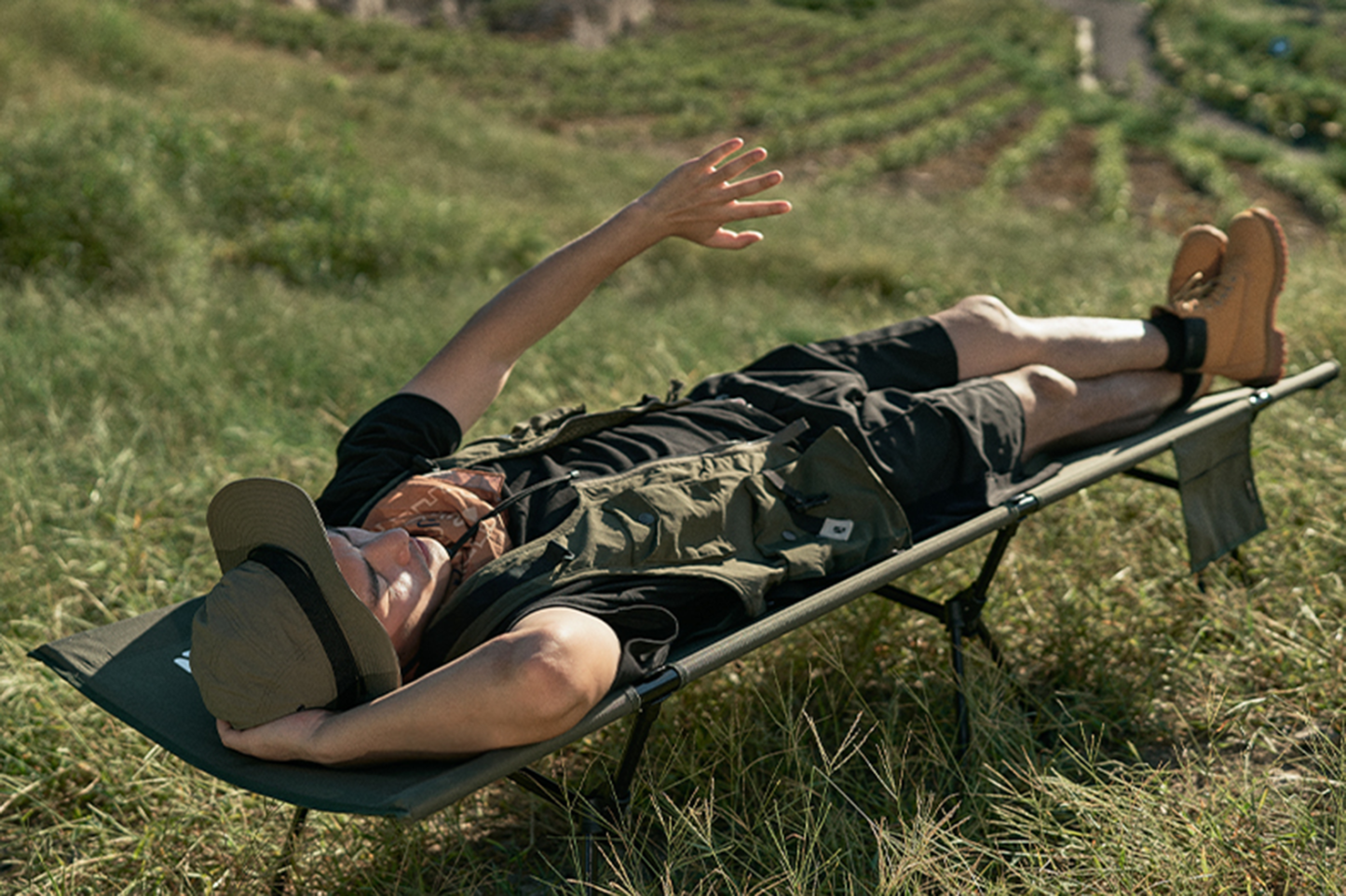 Mobi Garden Lightweight Camp Cot - Khaki-Goritta Works Sdn. Bhd. 202501017603 (1619017-X)