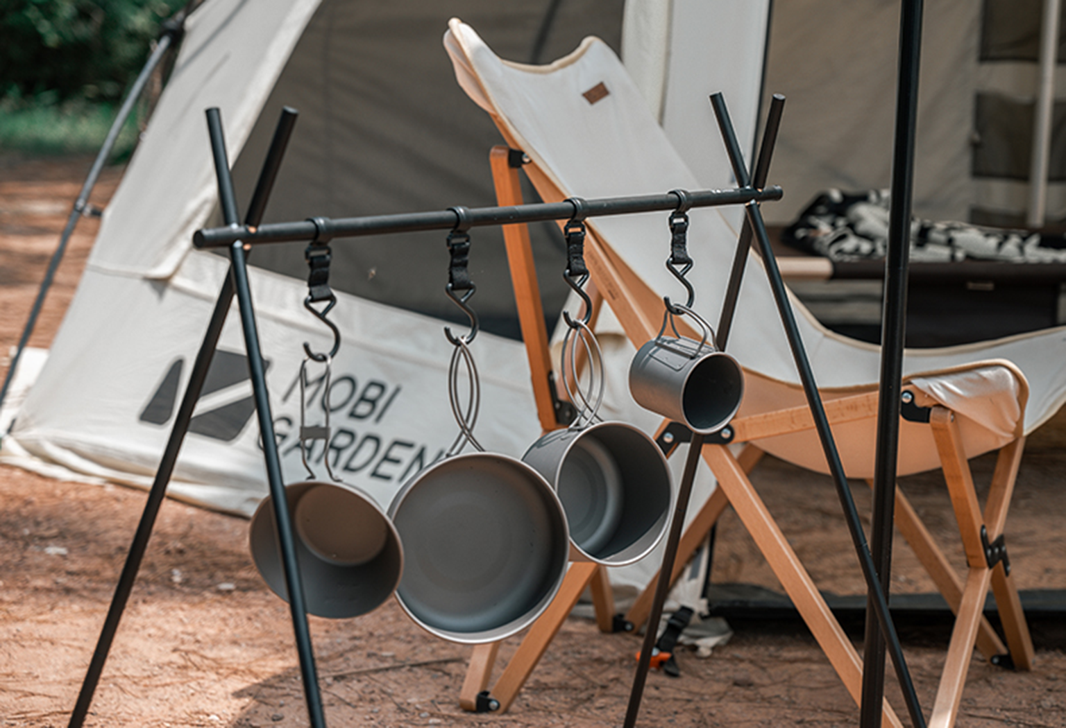 Mobi Garden Ji Ju Triangle Shelves-Goritta Works Sdn. Bhd. 202501017603 (1619017-X)