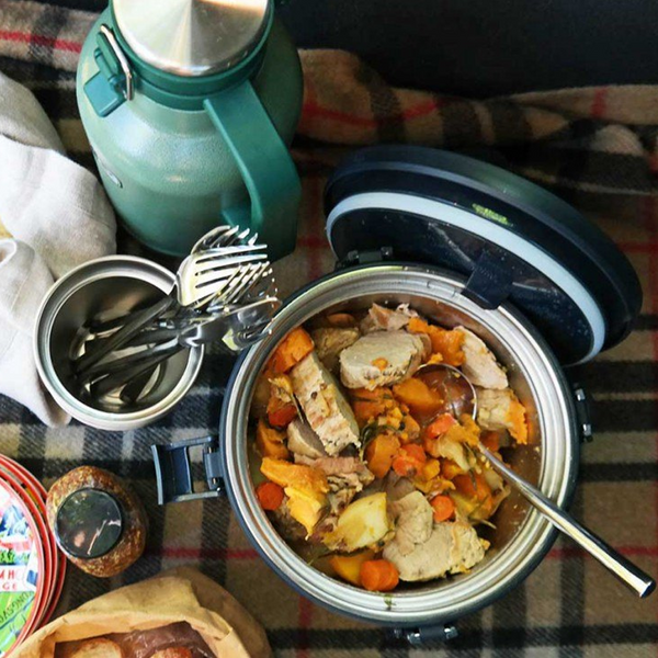 Stanley Adventure Stay Hot Camp Crock 3QT-Goritta Works Sdn. Bhd. 202501017603 (1619017-X)